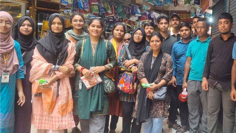 এবার দ্রব্যমূল্য নিয়ন্ত্রণে বাজার মনিটরিংয়ে শিক্ষার্থীরা