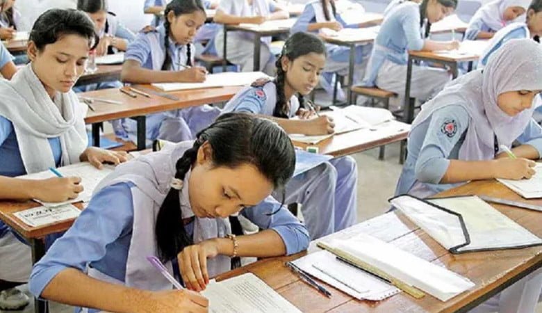 ১০ আগস্ট পর্যন্ত এইচএসসি ও সমমানের সব পরীক্ষা স্থগিত