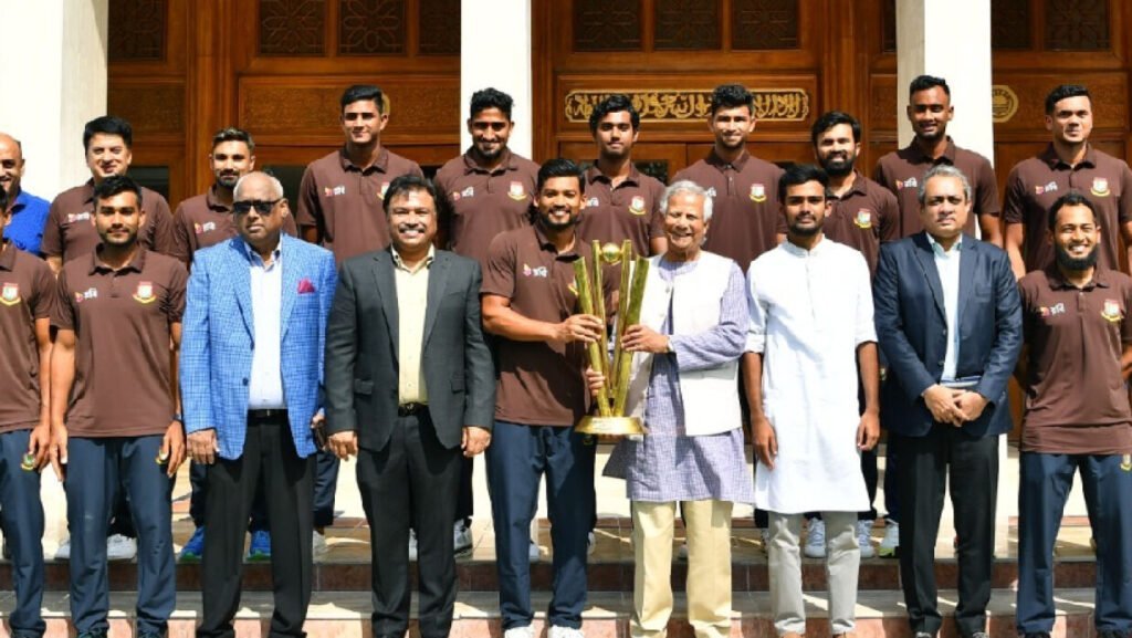 ট্রফি নিয়ে প্রধান উপদেষ্টার কার্যালয়ে টাইগাররা