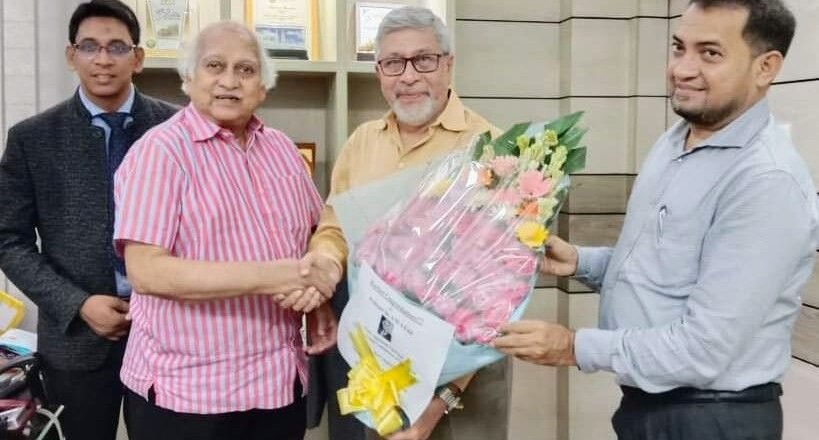 ইউজিসি চেয়ারম্যানের সঙ্গে মানারাত ইউনিভার্সিটির উপাচার্যের সৌজন্য সাক্ষাৎ