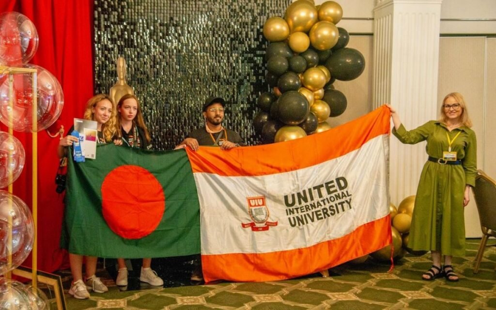 আন্তর্জাতিক যুব ফটো ফেস্টিভ্যালের ‘ব্লিটজ প্রতিযোগিতায়’ চ্যাম্পিয়ন ইউআইইউ'র শিক্ষার্থী নাফিস