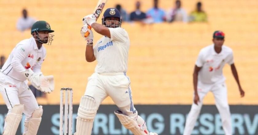 প্রথম সেশনে বাংলাদেশ উইকেটশূন্য, ভারতের বড় লিড