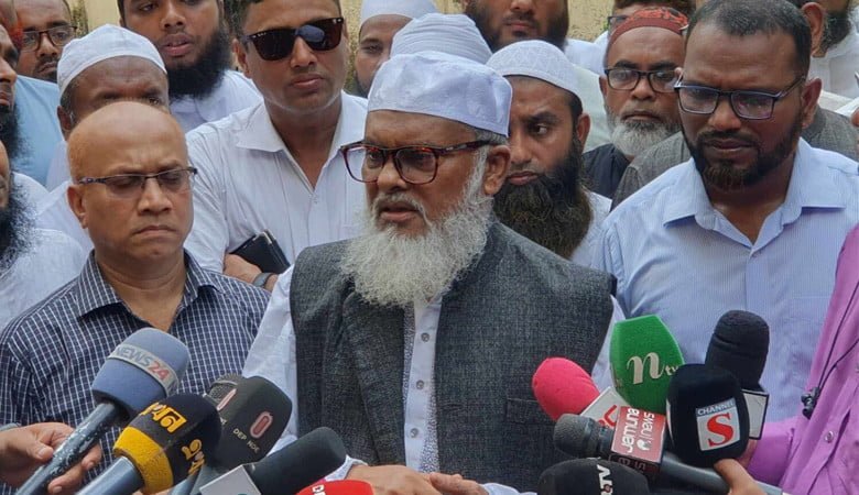 জাতীয় সঙ্গীত পরিবর্তন ইস্যুতে ধর্ম উপদেষ্টার বক্তব্য