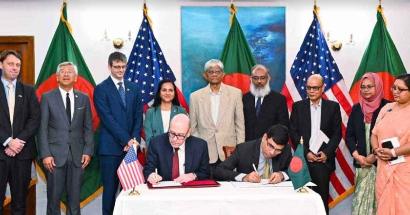 পাচারের অর্থ ফিরিয়ে আনতে যুক্তরাষ্ট্রের সহযোগিতা চেয়েছে বাংলাদেশ