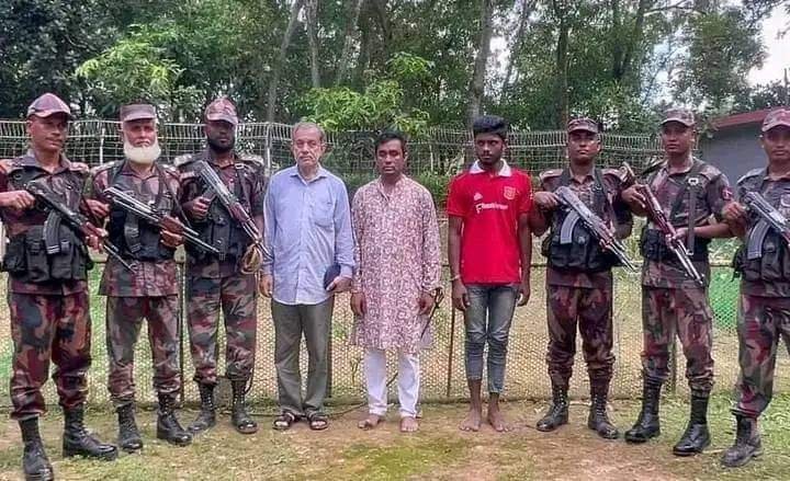 ভারতে পালানোর সময় আটক সাবেক এমপি ফজলে করিম
