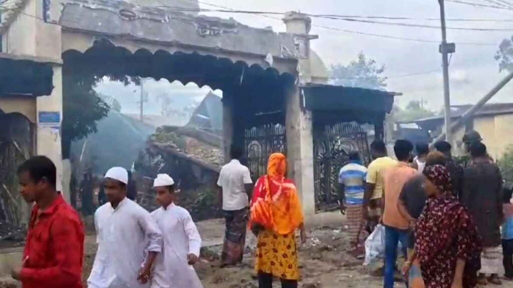 শাহ সুফি ফসিহ উদ্দিন (র.) মাজার ভাঙচুর-অগ্নিসংযোগ