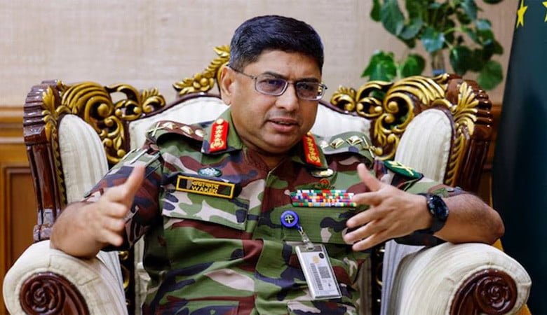 সেনাবাহিনী রাজনীতিতে হস্তক্ষেপ করবে না : জেনারেল ওয়াকার-উজ-জামান