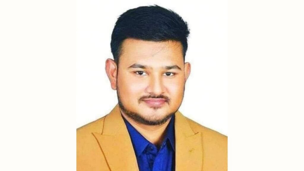মেহেরপাড়া ইউপি চেয়ারম্যান বিমানবন্দরে গ্রেপ্তার