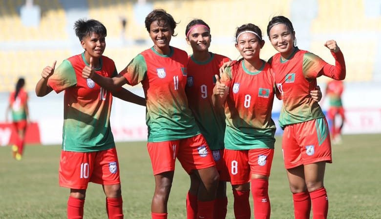 প্রথমার্ধে ভুটানের জালে বাংলাদেশের ৫ গোল