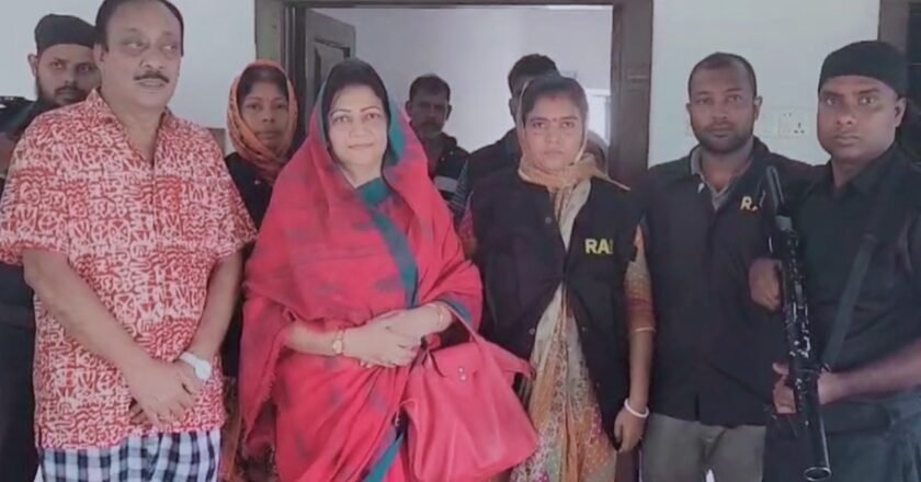 স্বামীসহ গ্রেফতার সিরাজগঞ্জ-২ আসনের সাবেক এমপি হেনরী