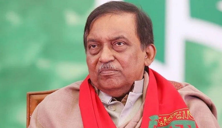 ইমিগ্রেশন পার হননি, অবৈধ পথেই ভারতে পালিয়েছেন কামাল