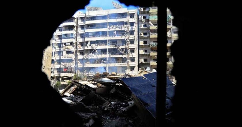 লেবাননে ফের ইসরায়েলের বিমান হামলায় একদিনে নিহত ৪৬