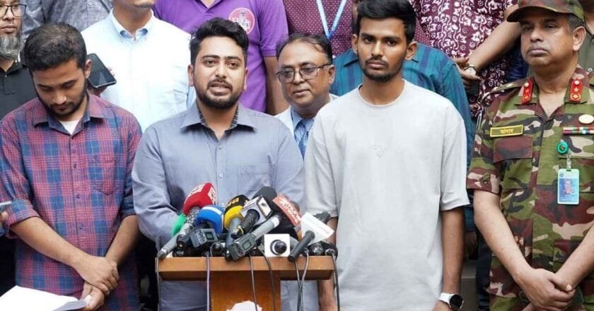 গণহত্যা সমর্থনকারী সাংবাদিকদেরও বিচার হবে: নাহিদ ইসলাম