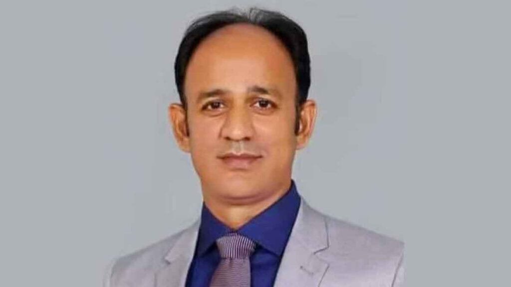 গ্রেফতার সুমনকে আদালতে নেওয়া হয়েছে, ১০ দিনের রিমান্ড আবেদন
