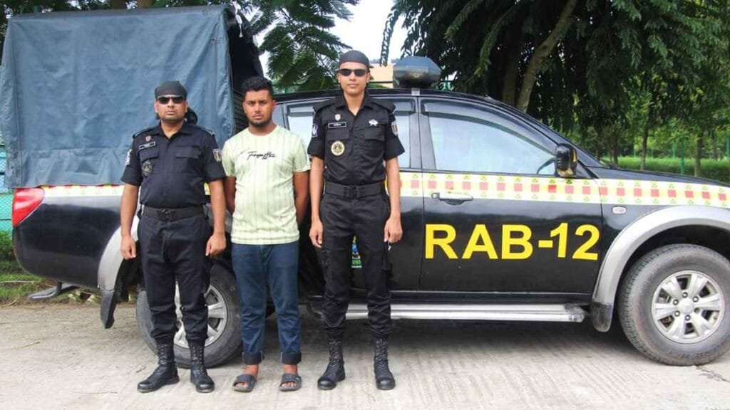 সিরাজগঞ্জে চাঞ্চল্যকর হত্যাকাণ্ডে আমৃত্যু দণ্ডপ্রাপ্ত আসামি নাহিদ শেখ গ্রেফতার