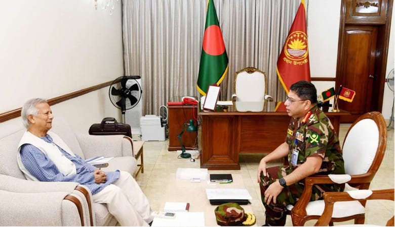 প্রধান উপদেষ্টার সঙ্গে সেনাপ্রধানের সাক্ষাৎ