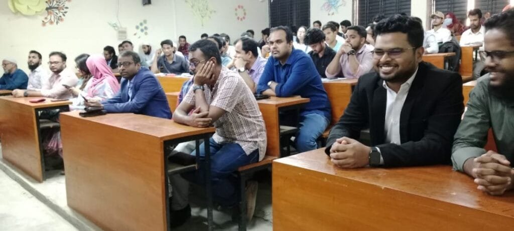 বেরোবি’র শিক্ষার্থীদের নিয়ে বিআইসিএম'র বিনিয়োগ শিক্ষা প্রোগ্রাম অনুষ্ঠিত