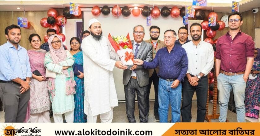 প্রযুক্তির অগ্রযাত্রার মূল কারিগর মানুষের মেধা : প্রেসিডেন্সী ইউনিভার্সিটির সিএসই ফেস্টে অধ্যাপক কায়কোবাদ