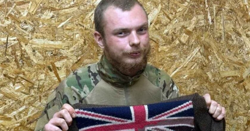 রাশিয়ার বিরুদ্ধে যুদ্ধে অংশ নেওয়া ব্রিটিশ তরুণ আটক