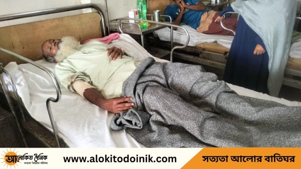 বেলকুচিতে সীমানা দখলকে কেন্দ্র করে বৃদ্ধ আহত
