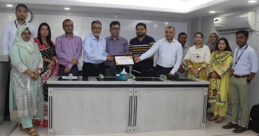 ইউআইটিএসে “Career Pathways in Public Relations Expert Insights” শীর্ষক সেমিনার অনুষ্ঠিত