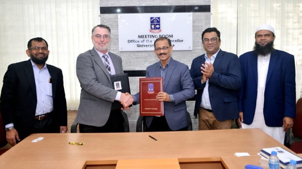 যুক্তরাষ্ট্রের ইম্পোরিয়া স্টেট ইউনিভার্সিটির সঙ্গে ঢাবি’র সমঝোতা স্মারক স্বাক্ষরিত