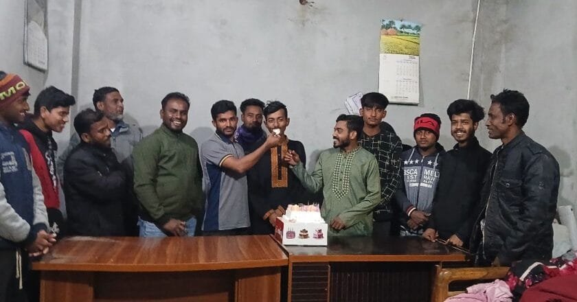 শিবগঞ্জে যুব অধিকার পরিষদ নেতা রাব্বি ইসলামের জন্মদিন পালিত