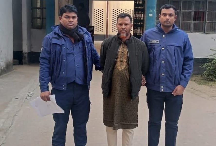 বেলকুচিতে আলোচিত শ্রমিক লীগ নেতা গ্রেপ্তার