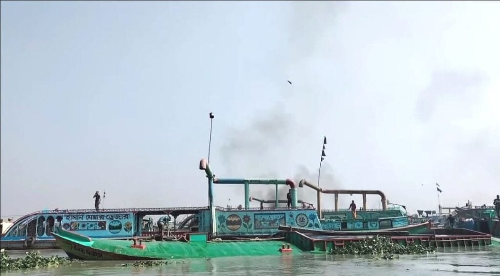 রায়পুরায় ভ্রাম্যমাণ আদালতকে লক্ষ্য করে গুলি