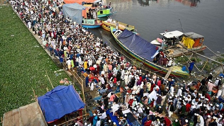 শুক্রবার শুরু হচ্ছে বিশ্ব ইজতেমা, দলে দলে আসছেন মুসল্লিরা