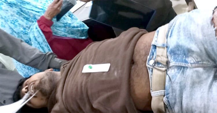 যাত্রাবাড়ীতে যুবককে গুলি করে মোবাইল-মানিব্যাগ ছিনতাই
