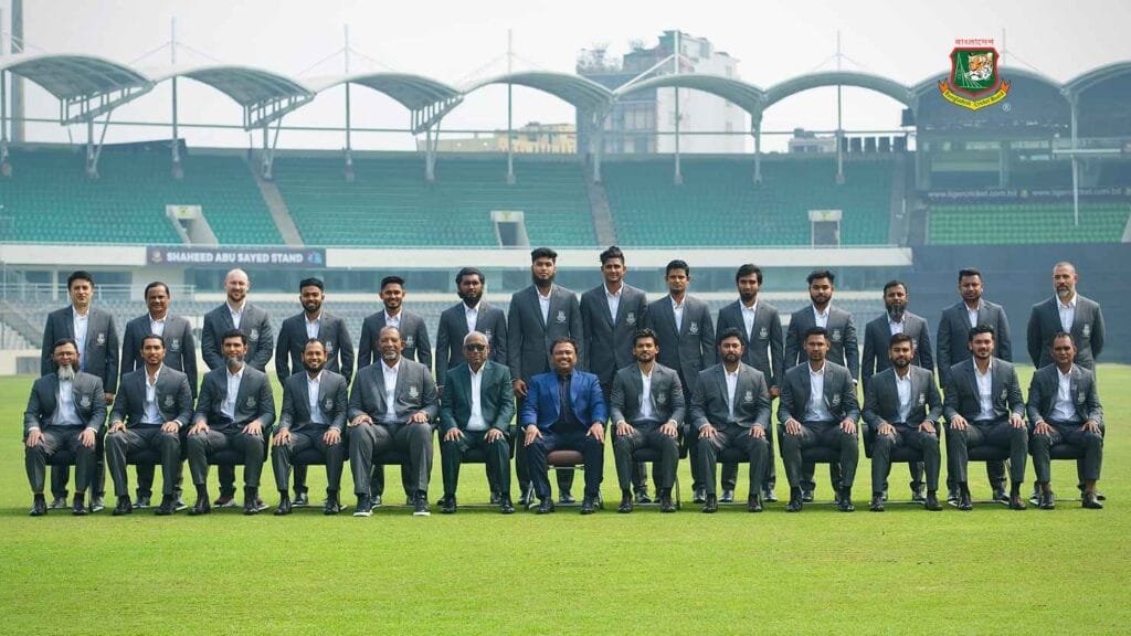 চ্যাম্পিয়নস ট্রফির আগে আনুষ্ঠানিক ফটোসেশনে বাংলাদেশ দল