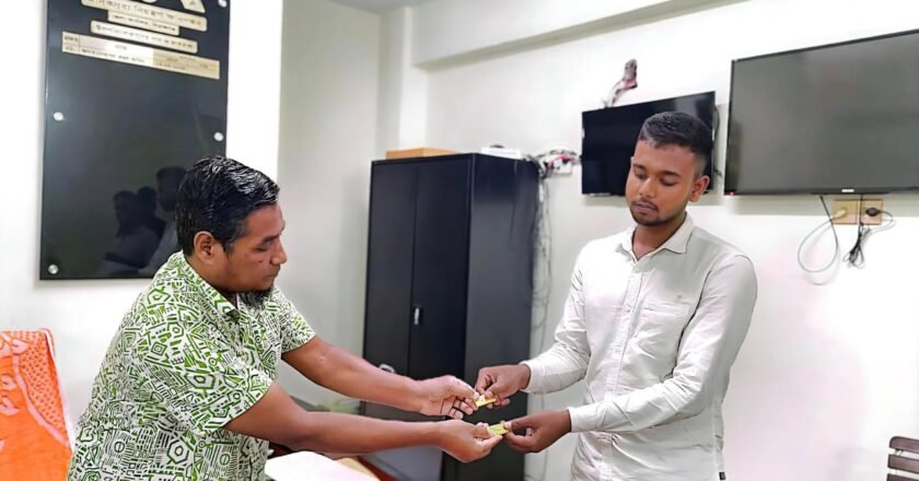 সিরাজগঞ্জে মাদকদ্রব্য নিয়ন্ত্রণ, অভিযানের নামে চলছে ছিনতাই!