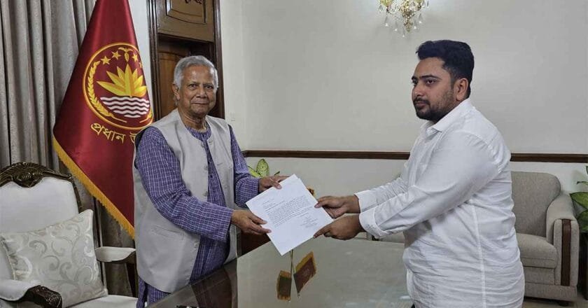 নাহিদ ইসলামের পদত্যাগপত্র গৃহীত, প্রজ্ঞাপন জারি