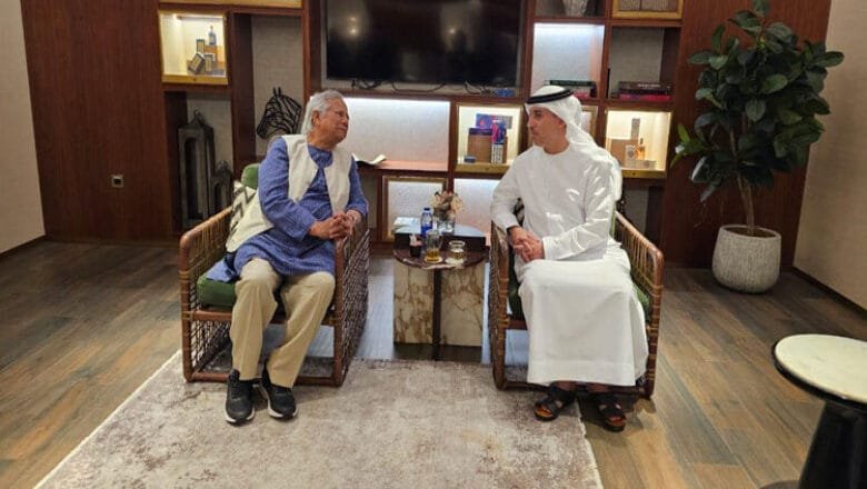 দুদিনের রাষ্ট্রীয় সফরে প্রধান উপদেষ্টা এখন দুবাই