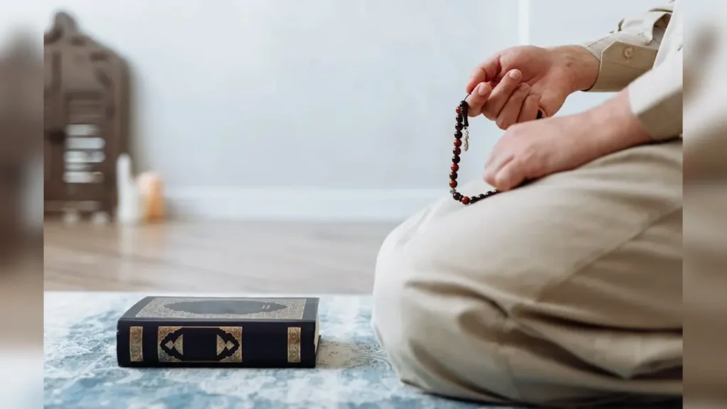 সকাল সন্ধ্যার যে দোয়ায় আল্লাহ তাআলা দুনিয়া ও আখেরাতের জিম্মাদার হন