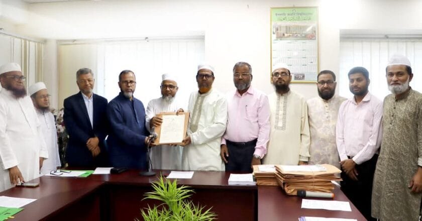 সেশনজট মুক্ত হচ্ছে ইসলামি আরবি বিশ্ববিদ্যালয়: ইআবি ভিসি