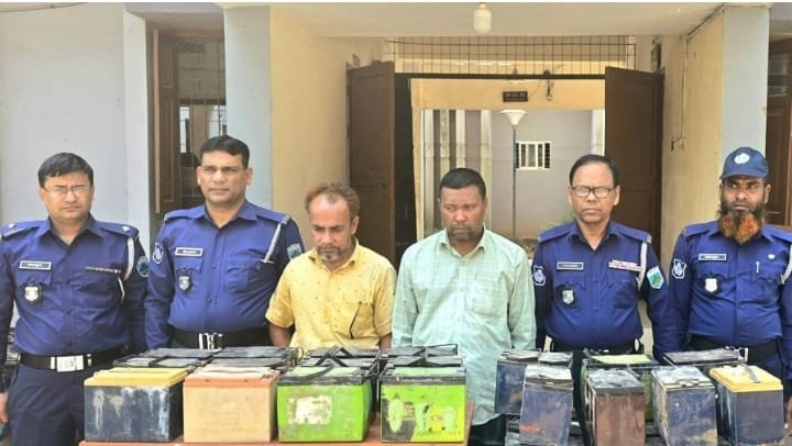 বগুড়ায় ডাকাত দলের দুই সদস্য গ্রেপ্তার