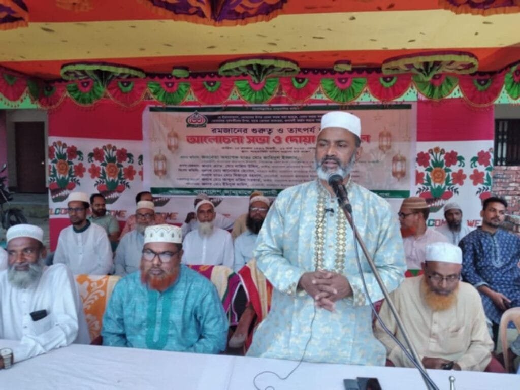 সিরাজগঞ্জে খোকশাবাড়ি ইউনিয়নের ৮ ও ৯ নং ওয়ার্ড জামায়াতের দোয়া ও ইফতার মাহফিল