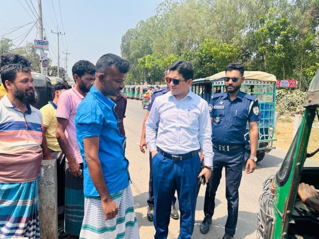 রায়পুরায় অবৈধভাবে চাঁদা উত্তোলন বন্ধ করলো প্রশাসন