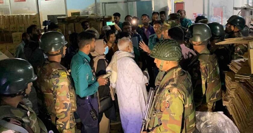 সয়াবিন তেল বিক্র প্রতিষ্ঠানে অভিযান, আটক ১