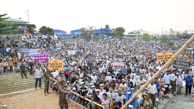 জাতিসংঘ মহাসচিব ও প্রধান উপদেষ্টার রোহিঙ্গাদের সঙ্গে ইফতার