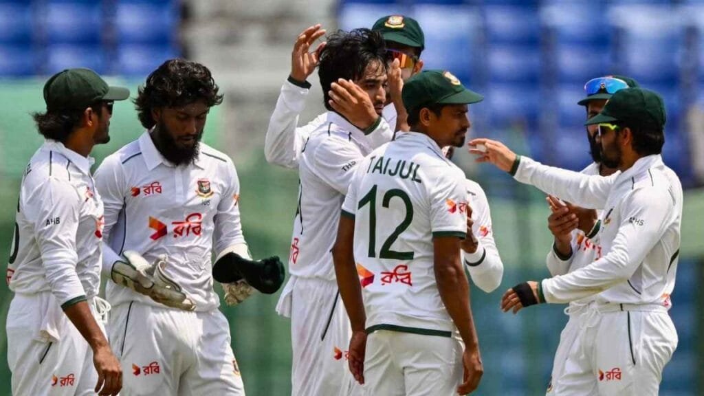 চট্টগ্রামে আধিপত্য টিকিয়ে রেখে মধ্যাহ্নবিরতিতে জিম্বাবুয়ে
