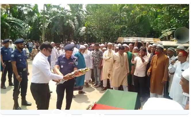 নাগেশ্বরীতে বীর মুক্তিযোদ্ধা ফজলুল হকের রাষ্ট্রীয় মর্যাদায় দাফন সম্পন্ন