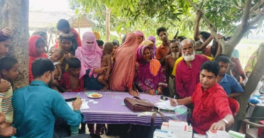 সিরাজগঞ্জের দূর্গম চরাঞ্চলে দিনব্যাপী ফ্রি মেডিকেল ক্যাম্প অনুষ্ঠিত