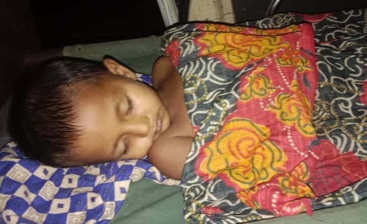 বানারীপাড়ায় ধানের বস্তার নিচে চাপা পড়ে শিশুর মৃত্যু