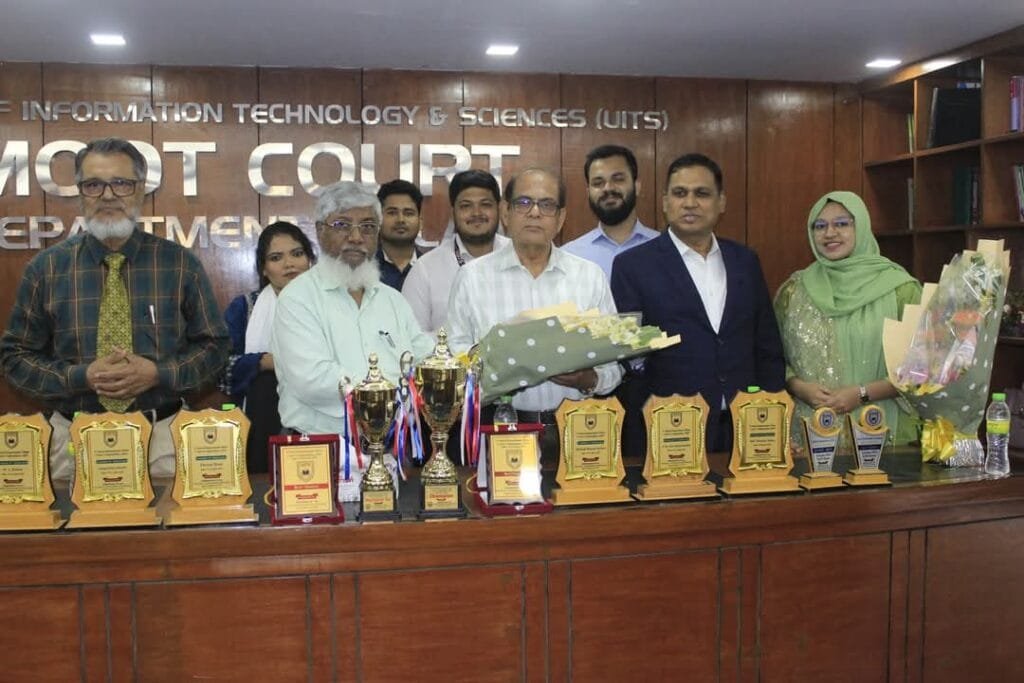 ইউআইটিএস আইন অনুষদের নতুন ডিন রাবি অধ্যাপক ড. মো. রবিউল হোসেন