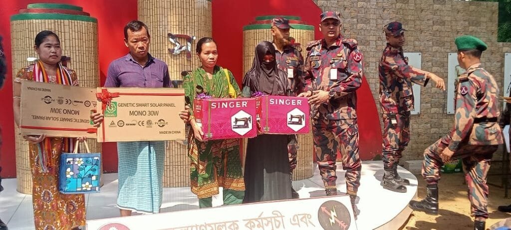 পানছড়িতে বিজিবির নগদ অর্থসহ বিভিন্ন সহয়তা প্রদান