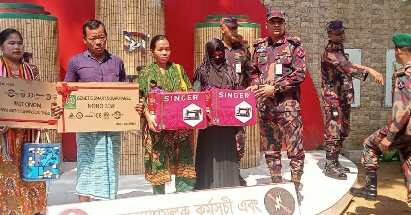 পানছড়িতে বিজিবির নগদ অর্থসহ বিভিন্ন সহয়তা প্রদান