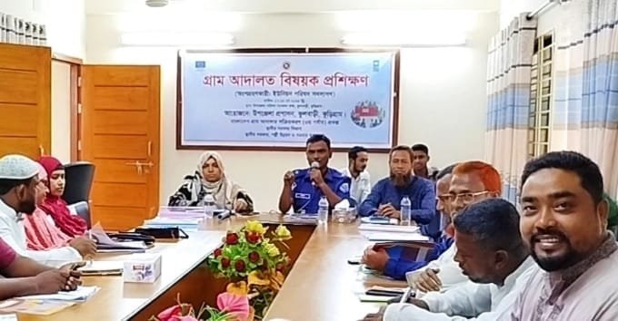ফুলবাড়ীতে গ্রাম আদালত বিষয়ক প্রশিক্ষণের উদ্বোধন